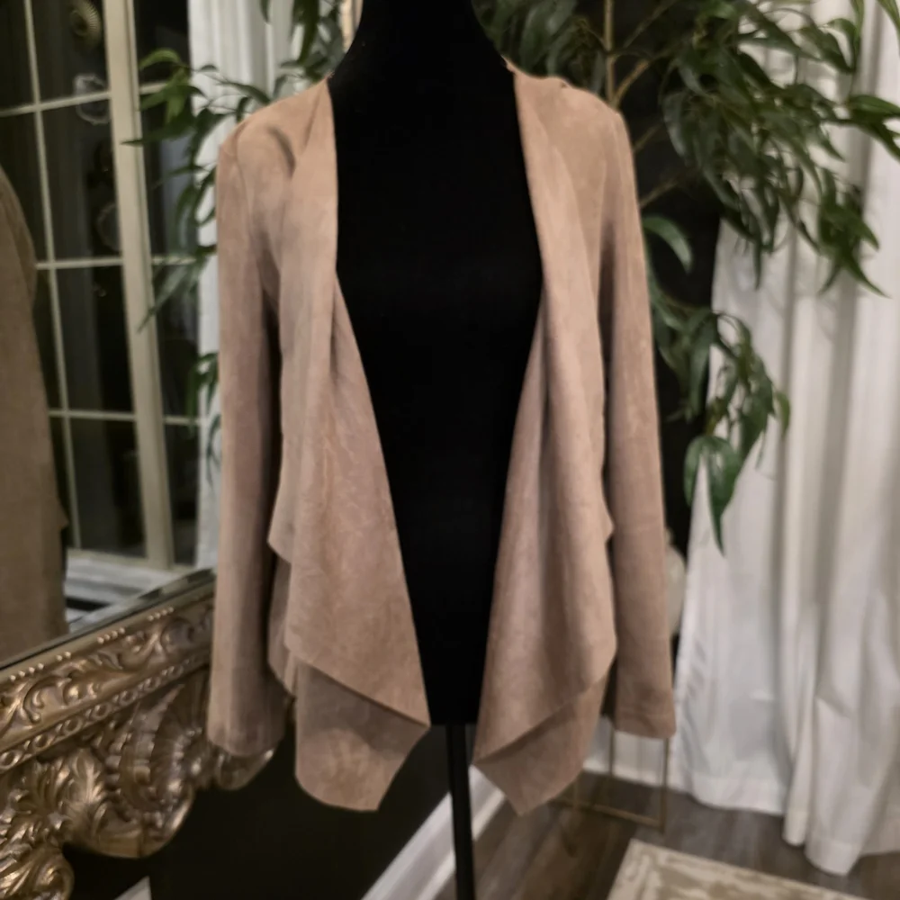 DO+BE Faux Suede Open Front Jacket – Women’s Size Medium - Picture 2 of 7